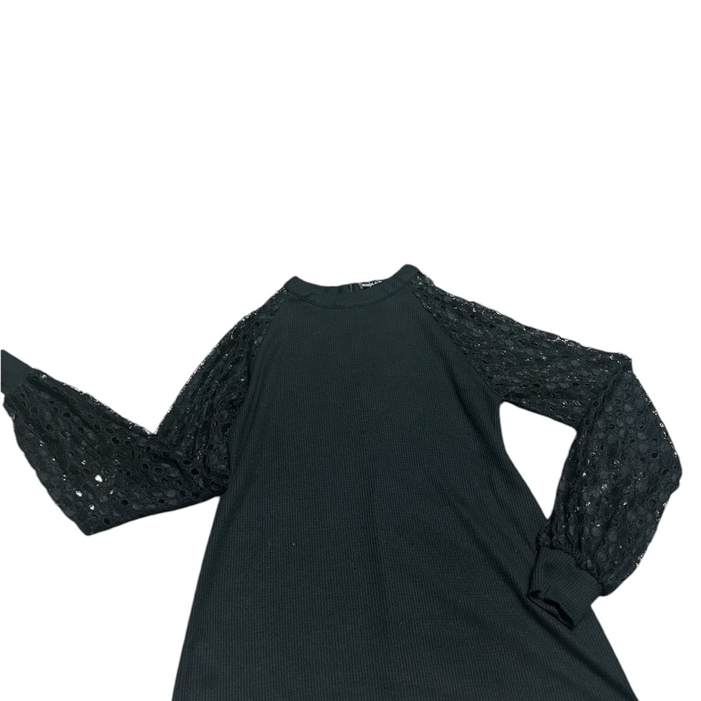 Elegant Black Lace Sleeve Top